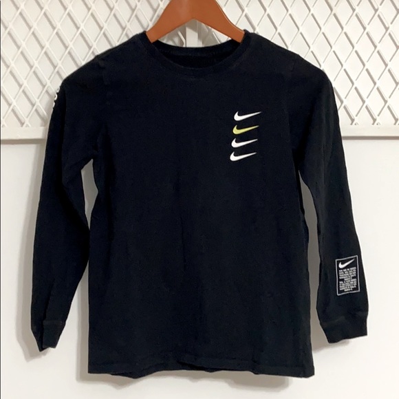 Nike Other - NIKE The Nike Tee Long Sleeve Crewneck Black